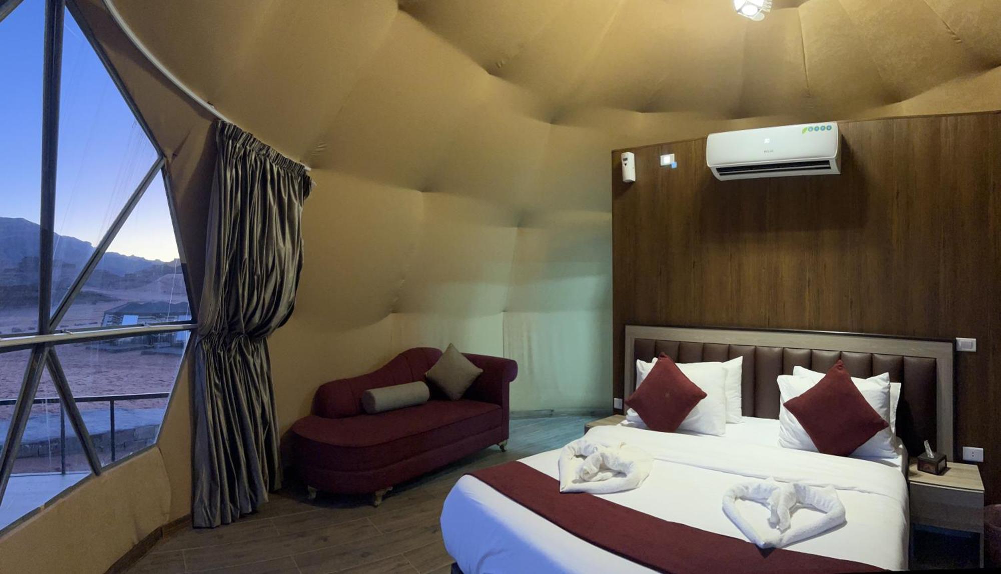 Wadi Rum Rose Luxury Camp Dış mekan fotoğraf