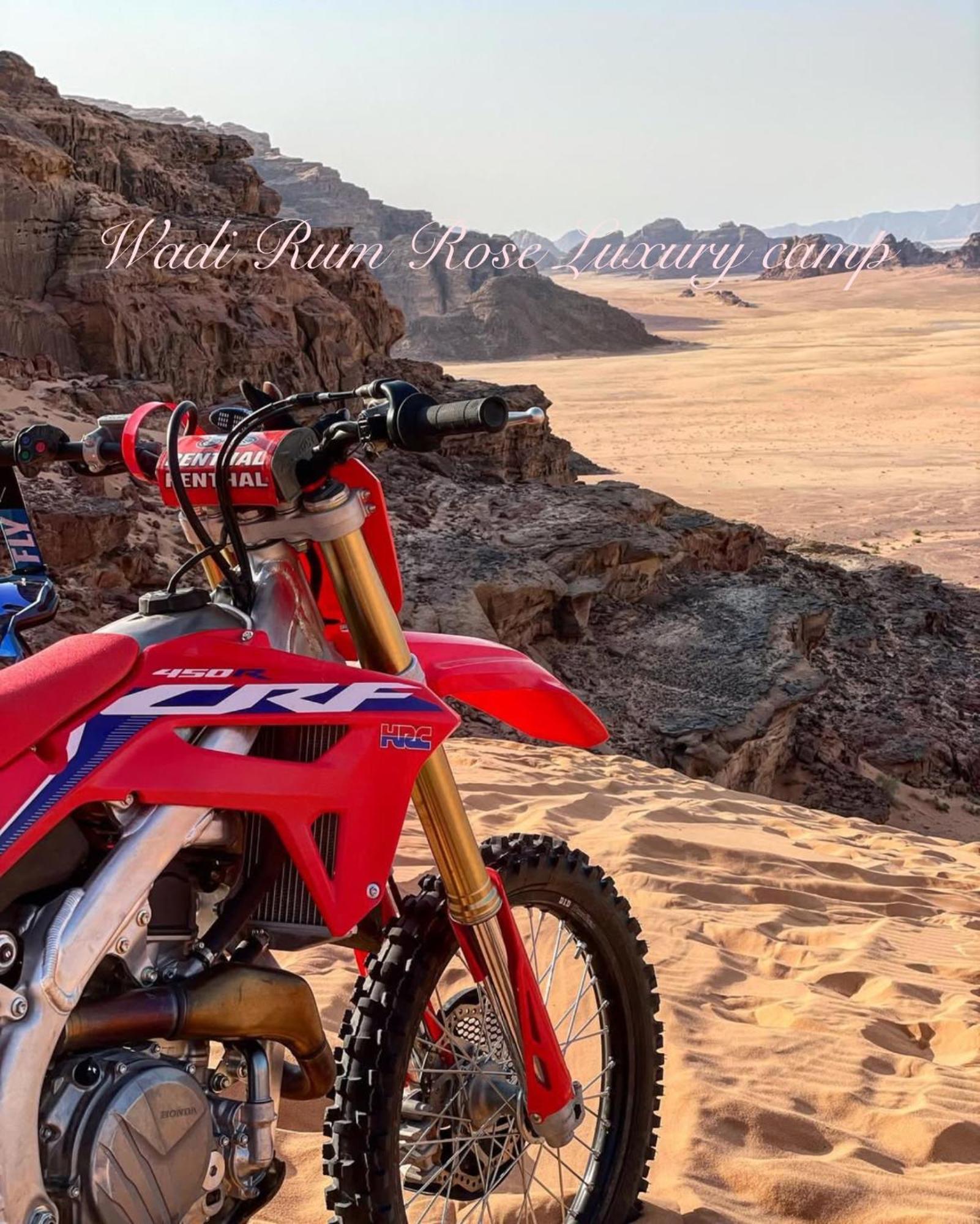 Wadi Rum Rose Luxury Camp Dış mekan fotoğraf